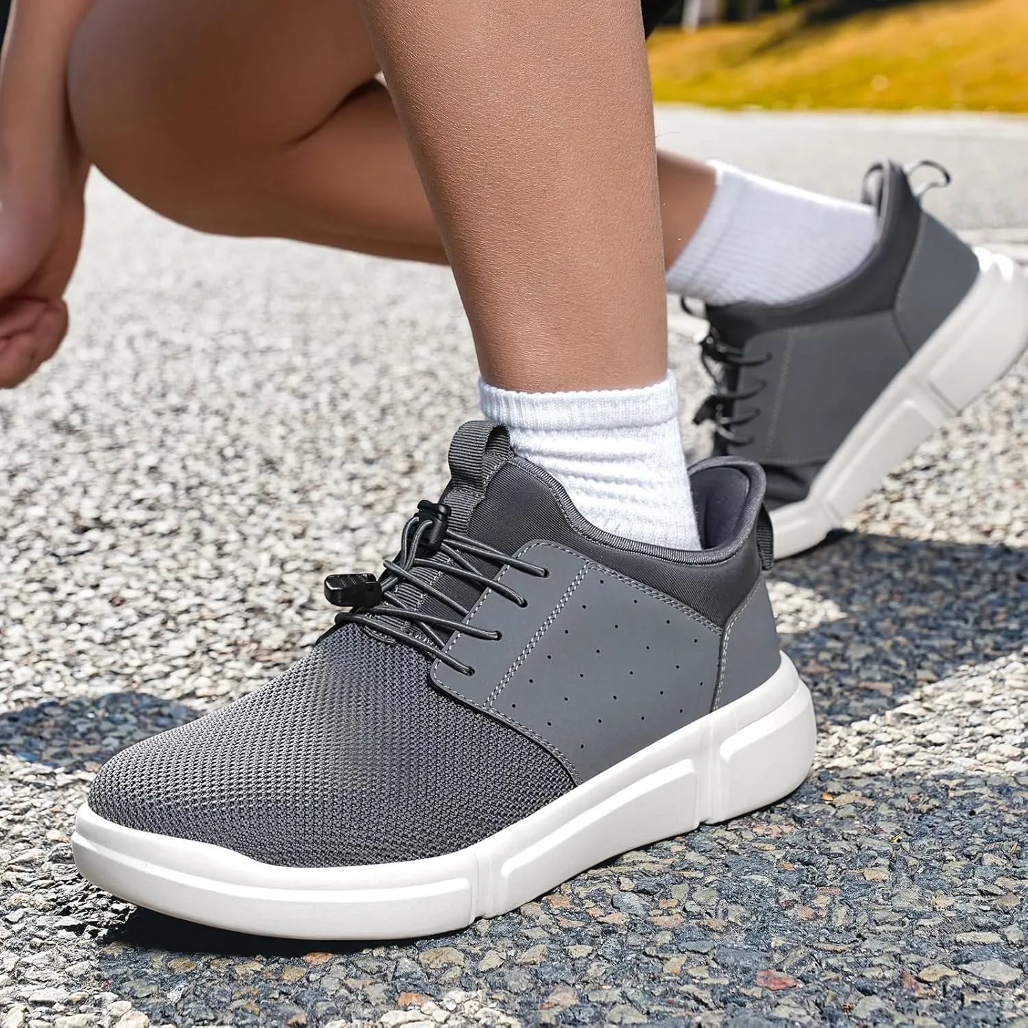Diabetic Shoes for Men Wide Slip-on Shoes for Swollen Feet Walking Shoes for Elderly Foot Pain Relief Neuropathy