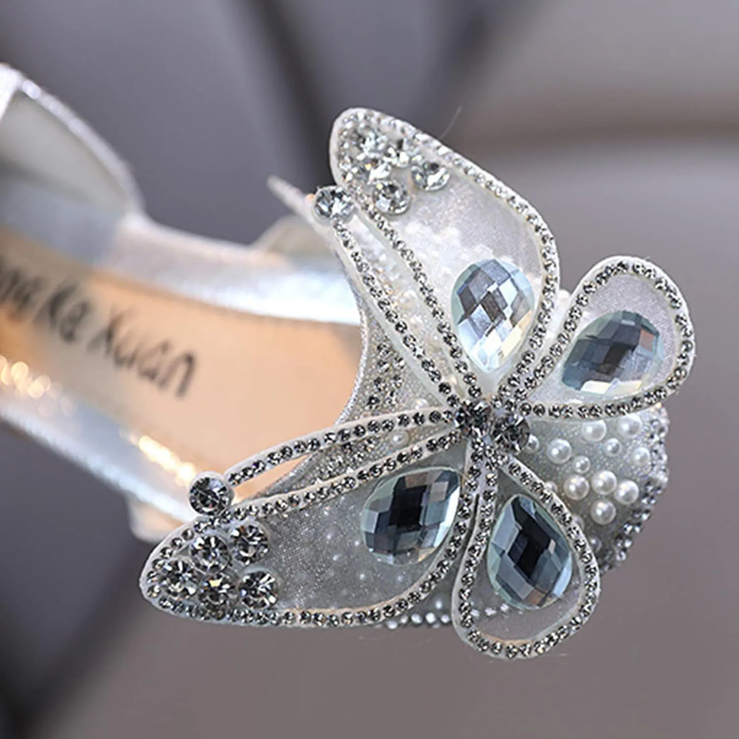 Fashion Spring And Summer Girls Sandals Dress Dance Show Princess Shoes Pearl Rhinestone Mesh Toddler Flip Flops