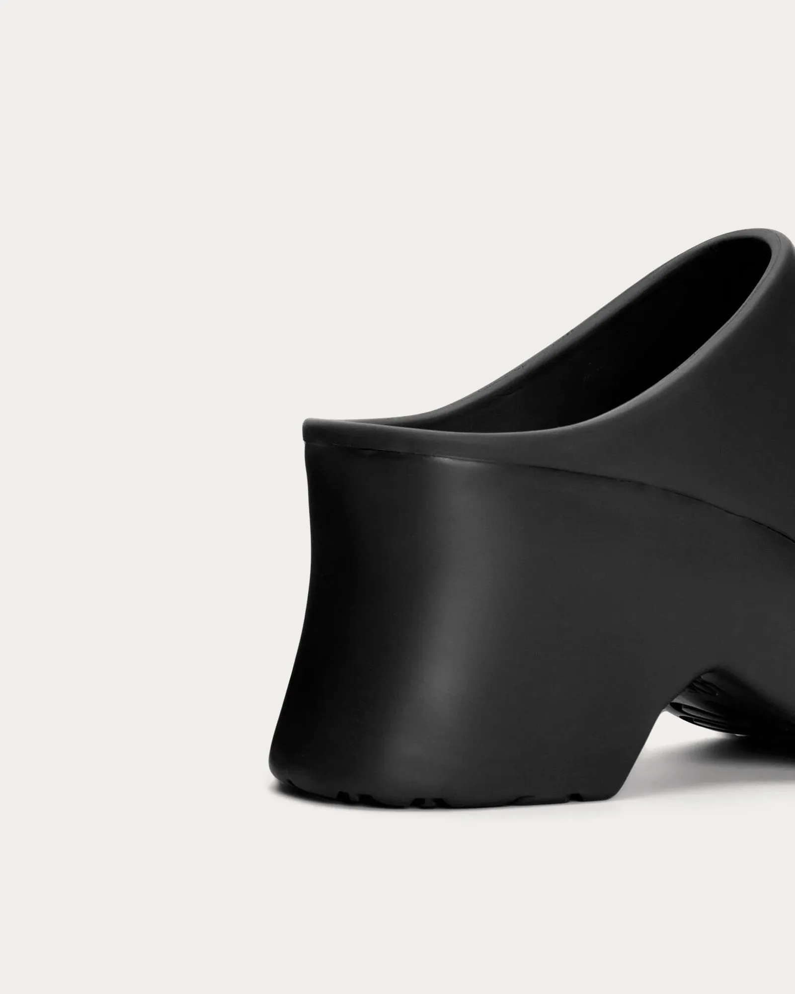 Foam Light Foam Rubber Black Clogs