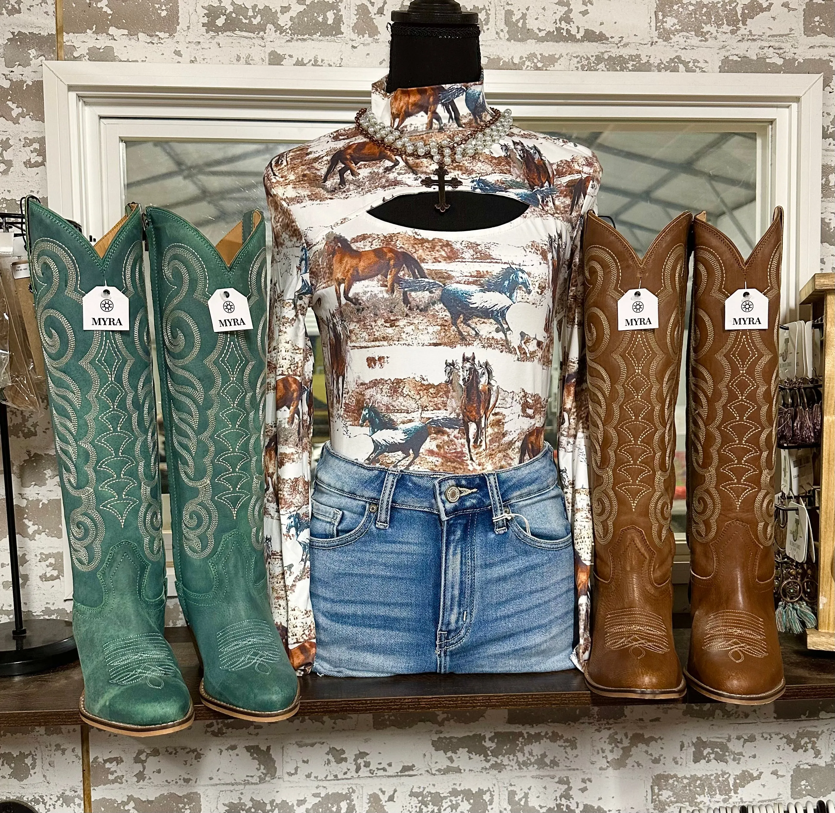 Nalejandra Cowgirl Boots