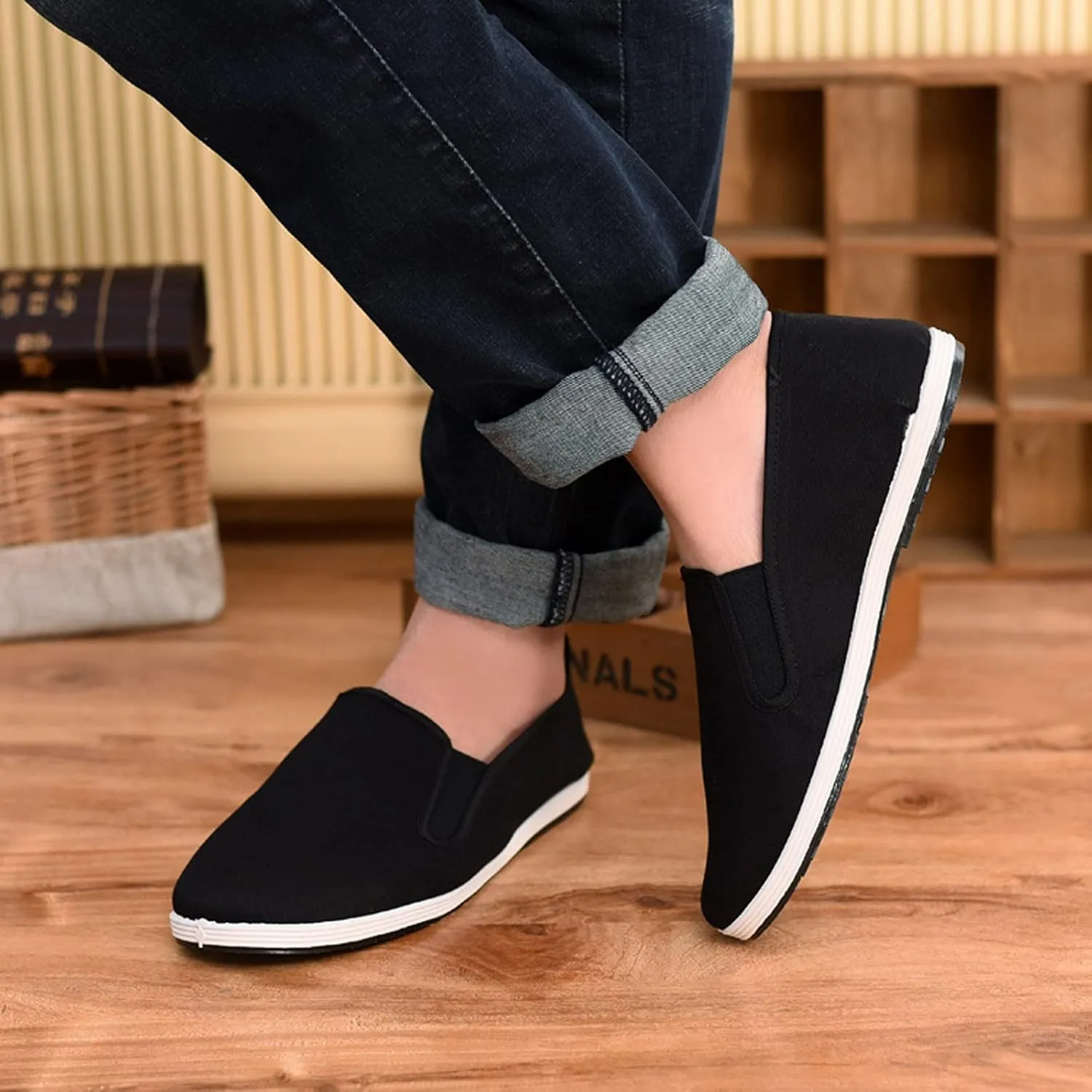 Solid Men Outdoor Sports Leisure Color Breathable Shoes Shoes Lazy Slip-On Men's Sneaker Skates for Men Men Shoes Men Shoes